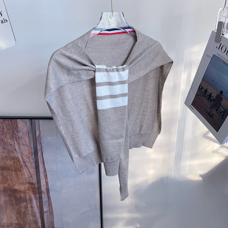 Thom Browne Small knitted knotted thin shawl