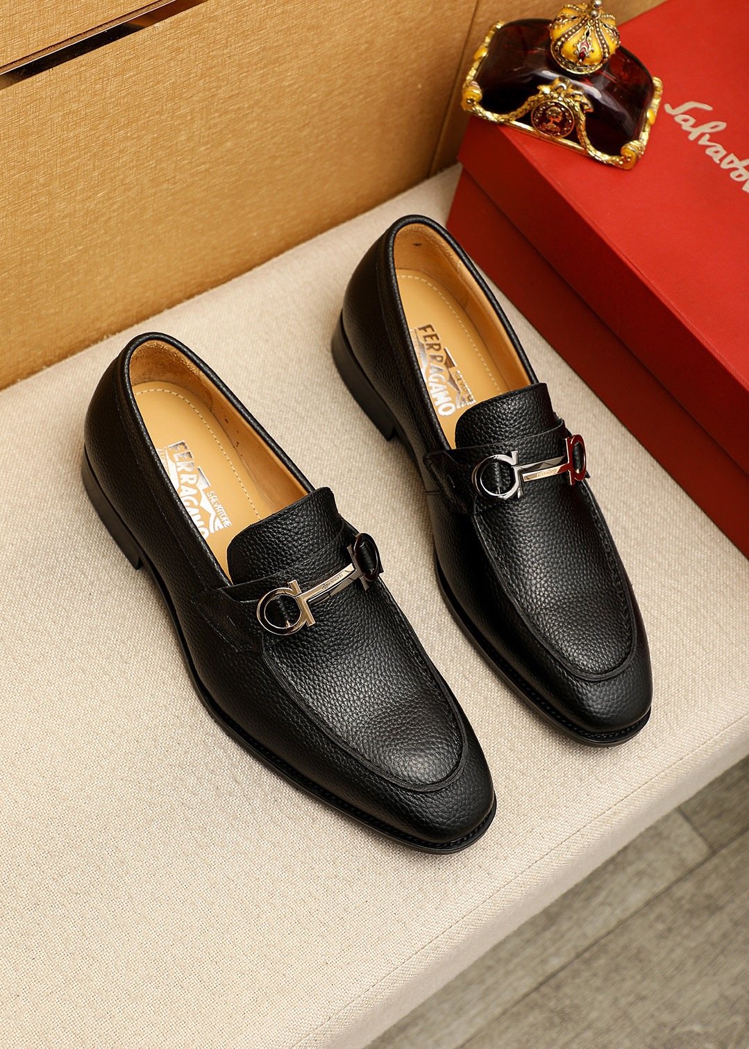 Ferragamo Men's Pebble Leather Buckle Loafers